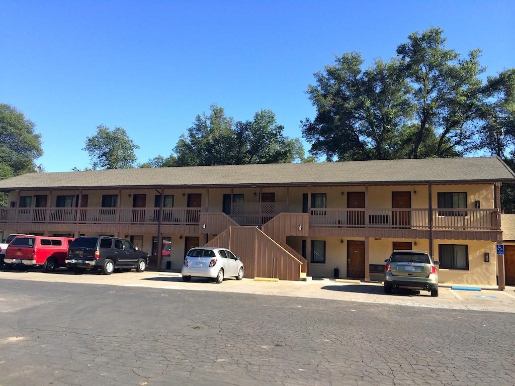 Miners Motel Джеймстаун Экстерьер фото